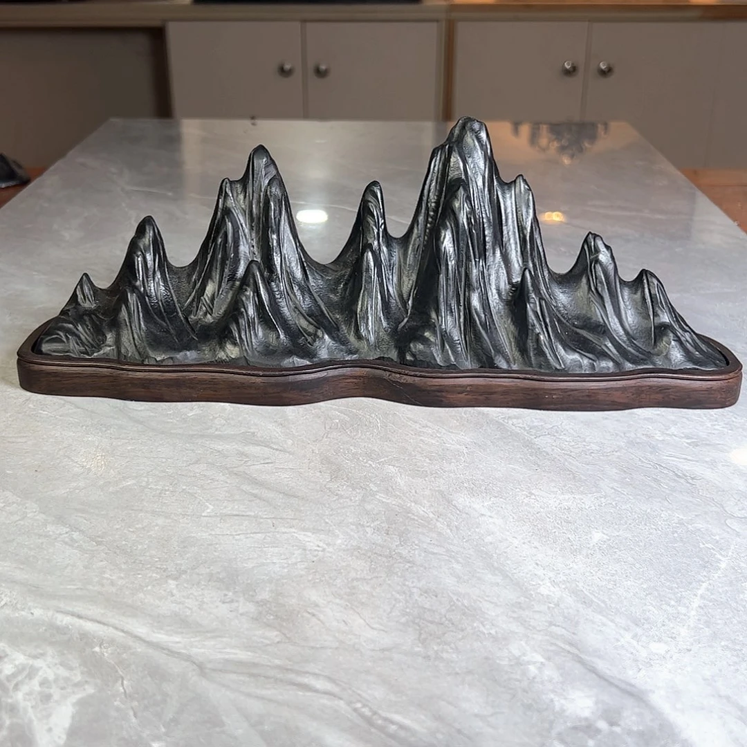 李***里灵璧奇石博览会摆件