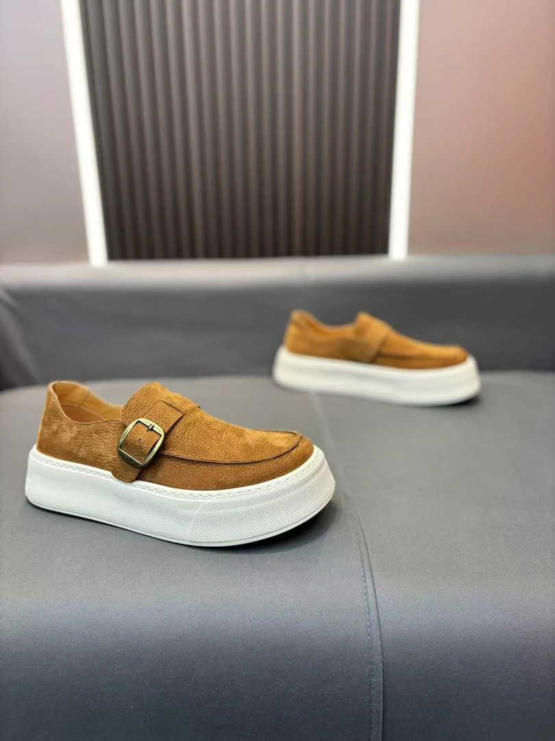 2025年四季新款潮流百搭高端轻奢精致男士时尚休闲商务皮鞋