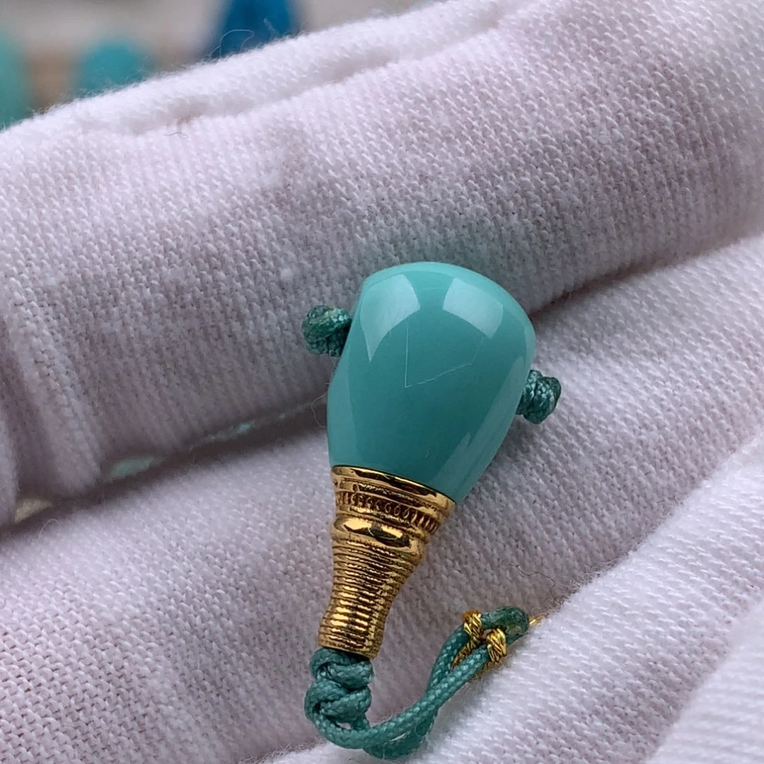 绿松石18K金镶嵌珠宝奇石