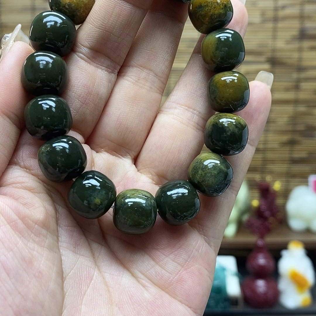 透闪石-蛇纹石玉未镶嵌手链