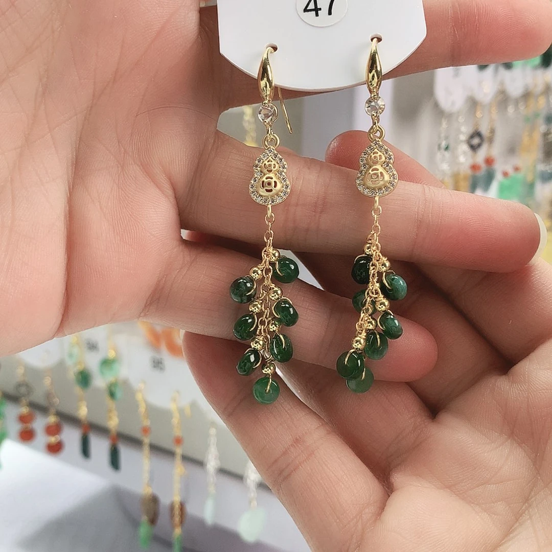 翡翠未镶嵌耳饰47