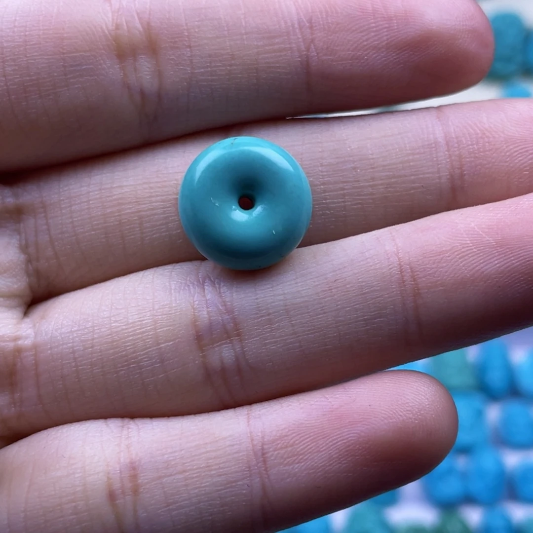 绿松石未镶嵌天然原矿绿松石雕件