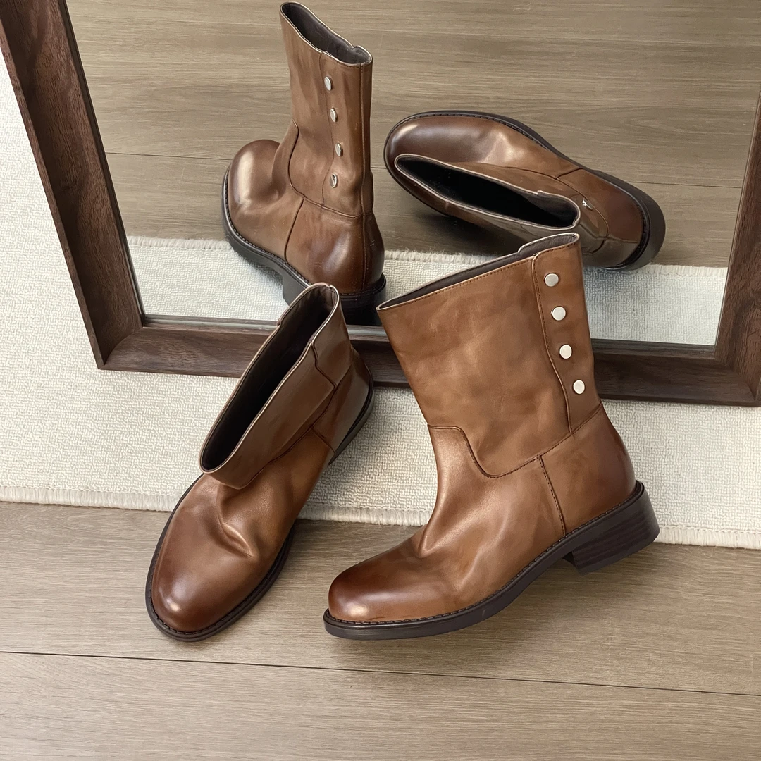 HUSSLOVE 头层牛皮·跟高3.5CM·复古高品质手工擦色金属扣切尔西