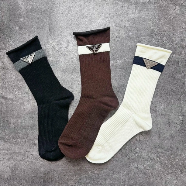 秋季新款拼接三角标纯棉时尚潮袜3双组合