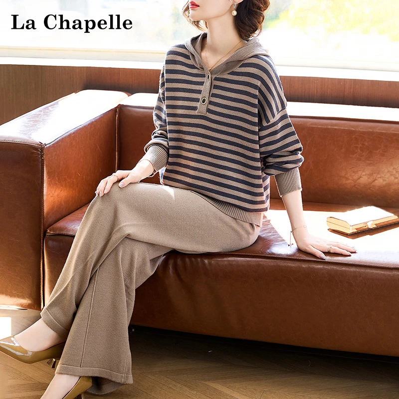 妈妈秋装针织条纹卫衣两件套2025新款中老年女春秋连帽运动服套装