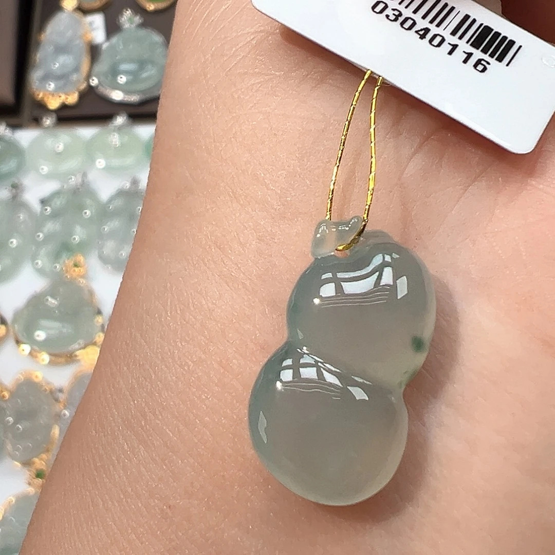 翡翠未镶嵌吊坠(不含链)花生