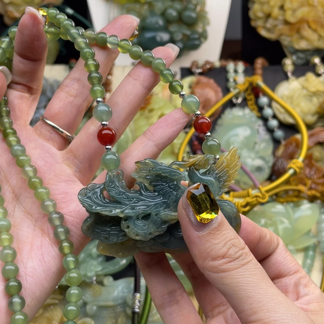 蛇纹石玉颈饰未镶嵌紫****6