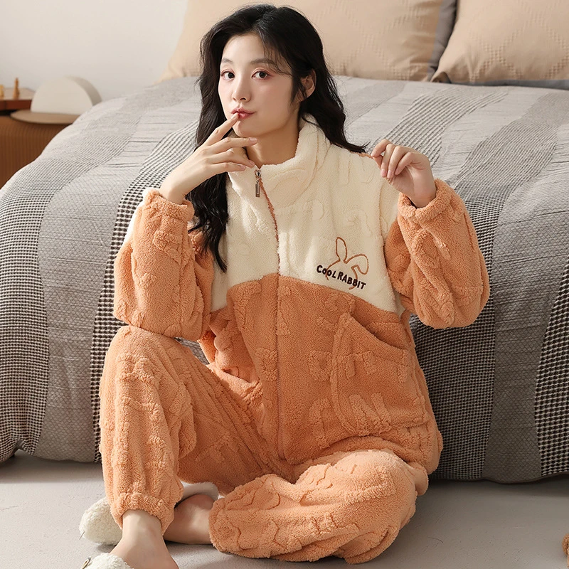 珊瑚绒睡衣女士秋冬季加绒加厚保暖宽松可爱甜美外穿拉链家居服套