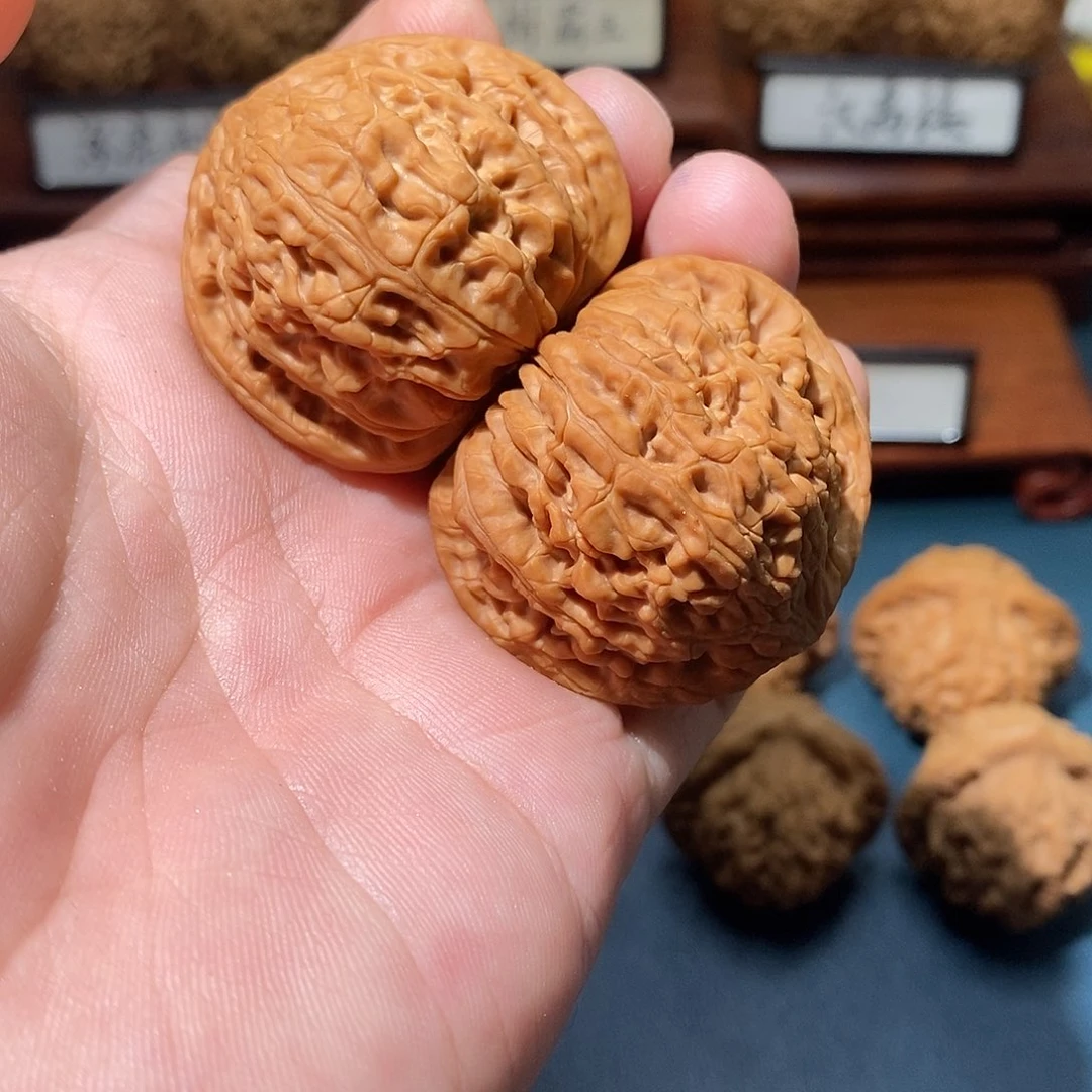 文玩核桃吊坠汉磨