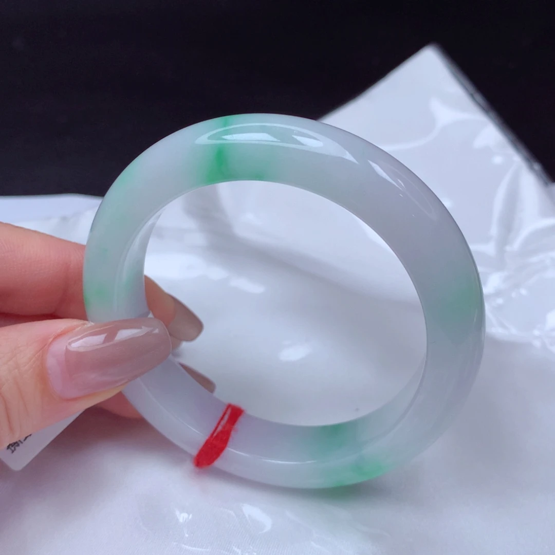 翡翠手镯未镶嵌手镯53