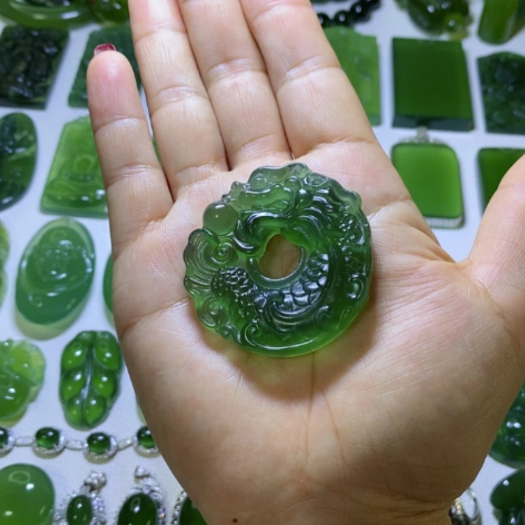 【闪购商品】蛇纹石玉颈饰未镶嵌