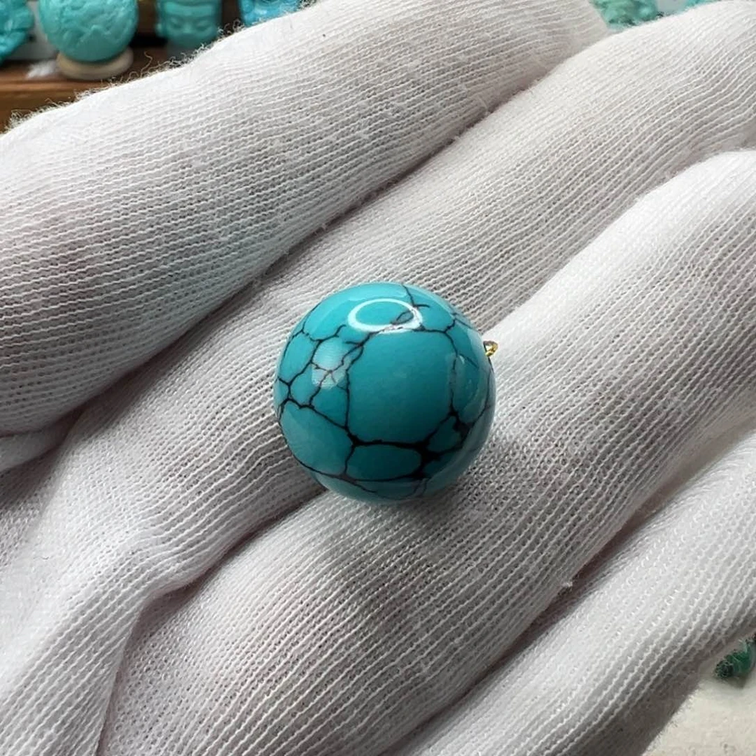 绿松石配饰未镶嵌