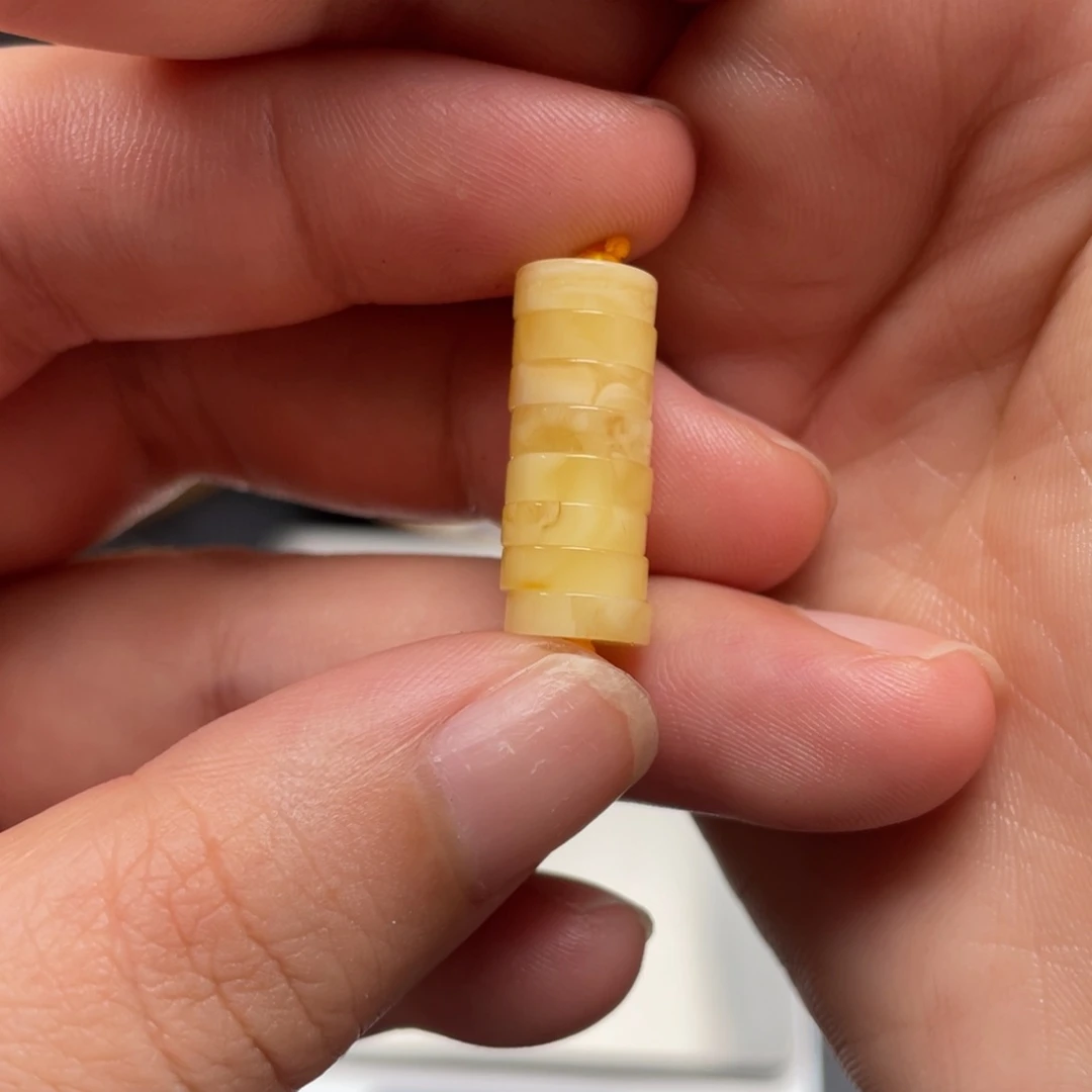 䉙***䋱定制琥珀天然蜜蜡原石定制