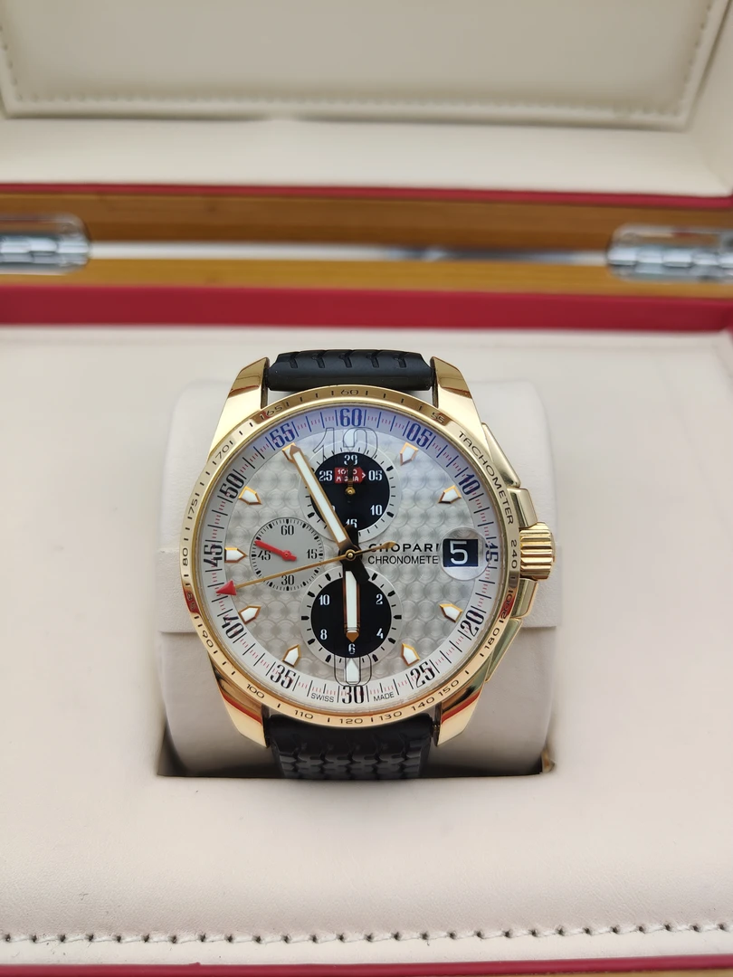 99新 Chopard/萧邦 【金缘】经典赛车/单表/44mm
