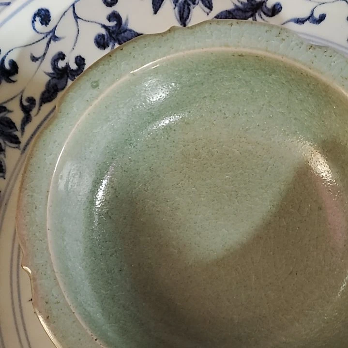 用***户汝窑瓷器，完整器一个