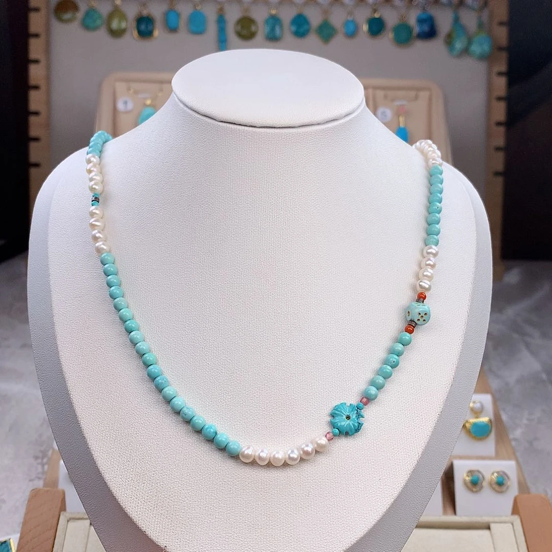 绿松石颈饰未镶嵌