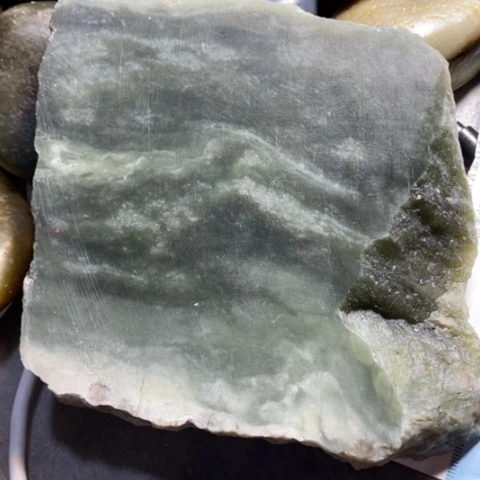 未镶嵌和田玉（糖玉）挂件