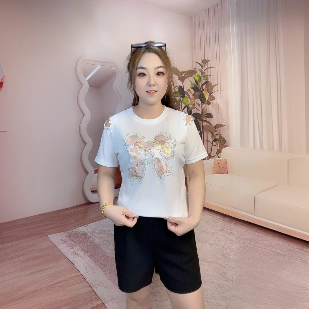 8032款双肩镂空重工蝴蝶宽松显瘦遮肉短袖