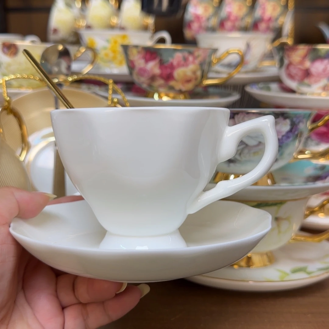 45%以上骨粉骨瓷纯白色一杯一碟一勺快递装（拍两套送杯架）