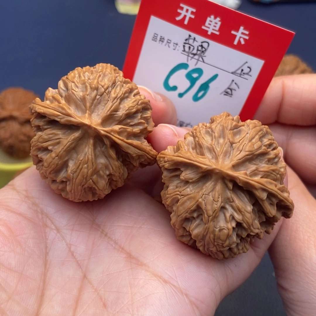 文玩核桃吊坠文玩核桃