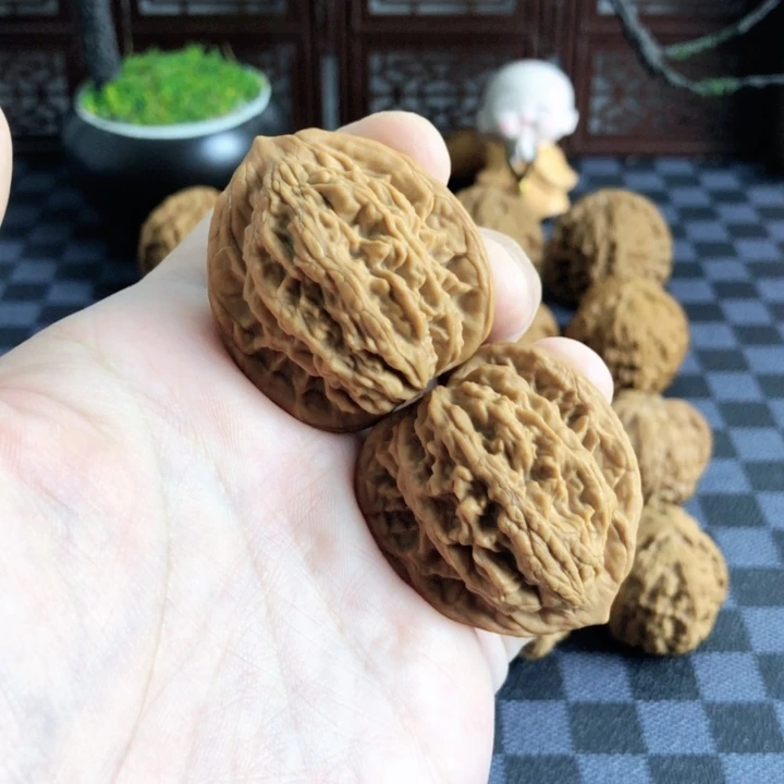 把件桃核38麦穗虎头