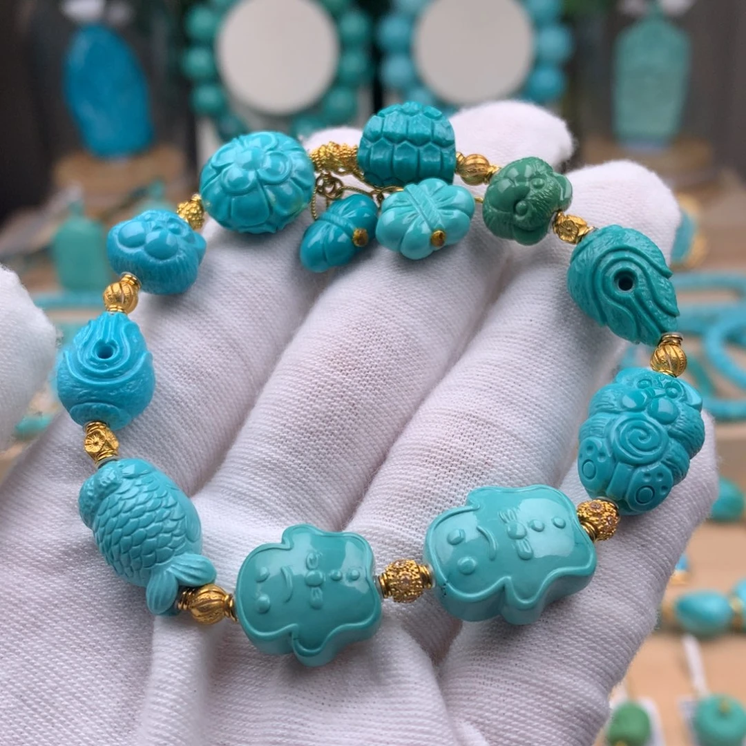 绿松石未镶嵌珠宝奇石