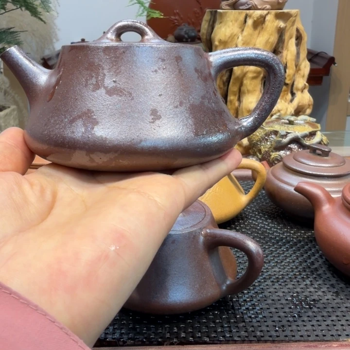 紫砂茶壶底槽清石瓢200cc柴烧