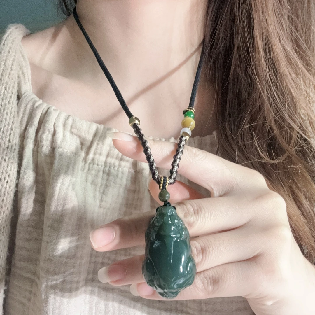 顺丰包邮天然和田玉大貔貅吊坠湖水绿色精美饱满毛衣链男女款礼物