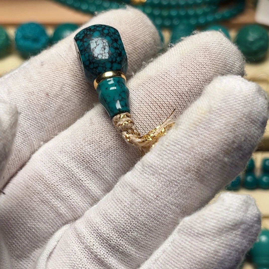 绿松石未镶嵌珠宝奇石921