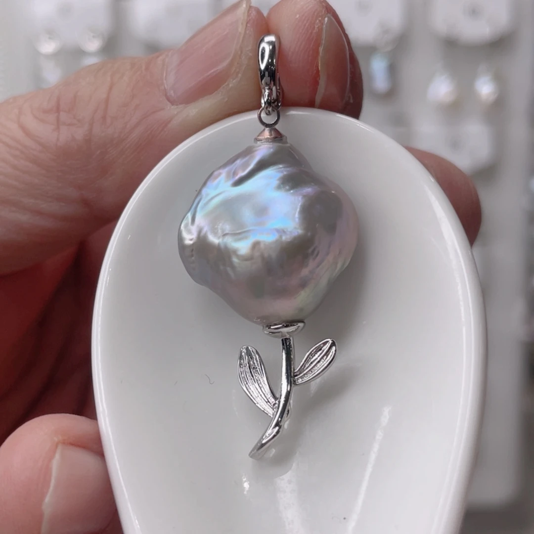 颈饰未镶嵌淡水珍珠