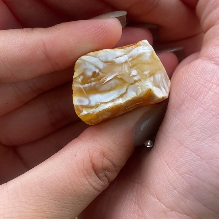 定制蜜蜡未镶嵌自**挥蜜蜡原石