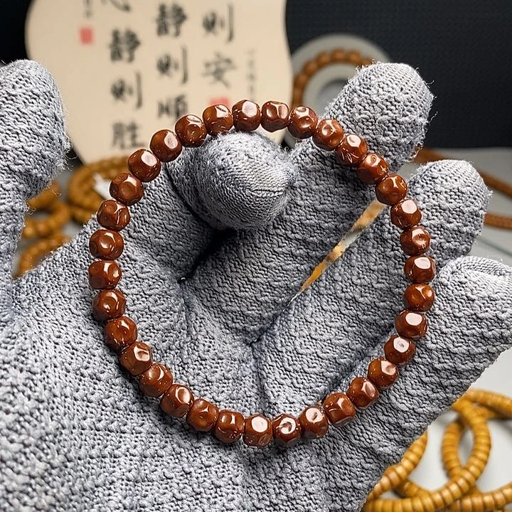 紫金鼠手串咕*?纯肉无相