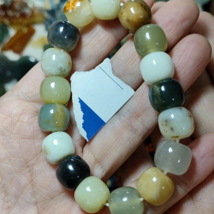 岫玉未镶嵌手串手串