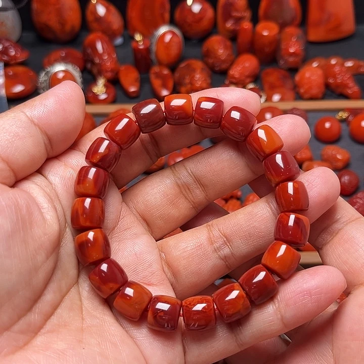 南红玛瑙未镶嵌配饰火焰纹直切手串10.3mm
