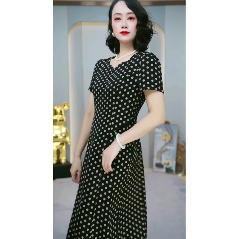 （运费险）夏秋新款法式高级感修身显瘦气质女装波点连衣裙女时尚妈