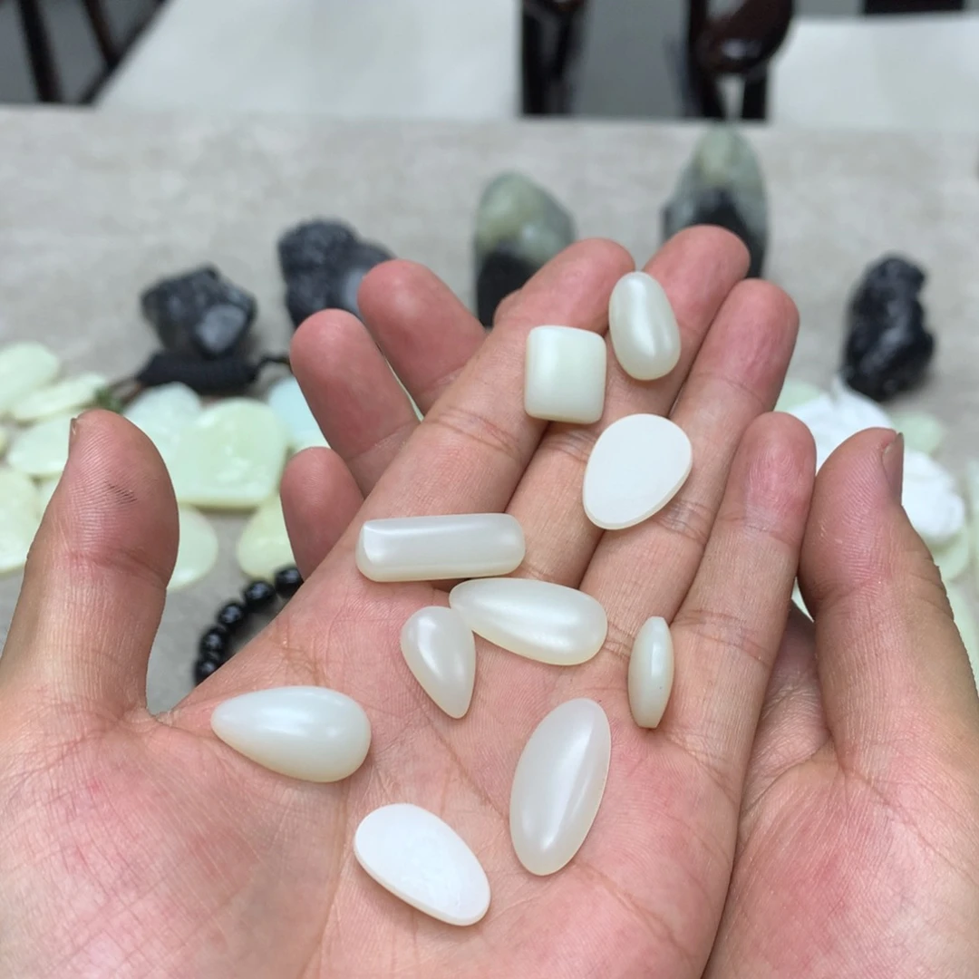 手链未镶嵌和田玉（糖玉）真米达界面