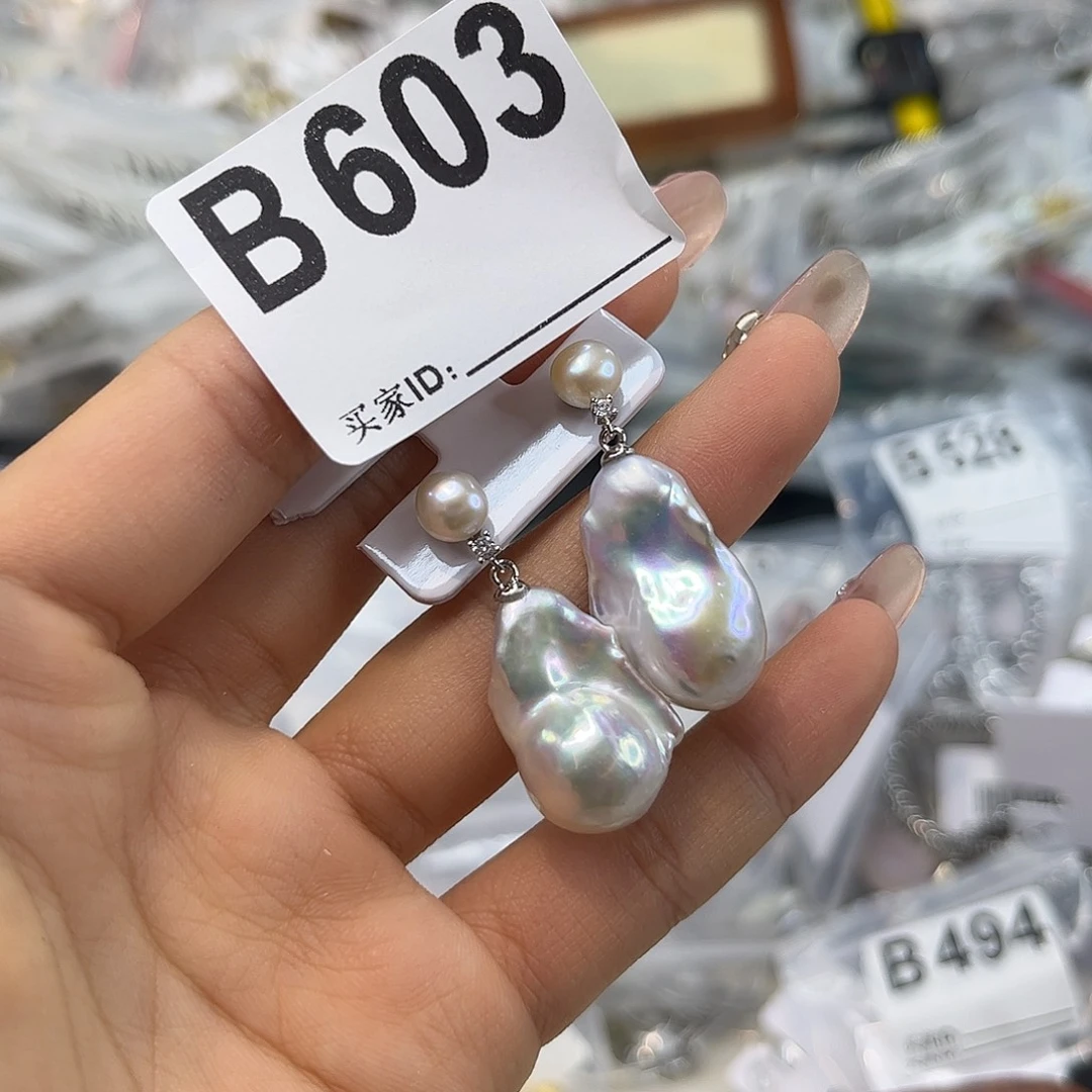 合金耳饰淡水珍珠