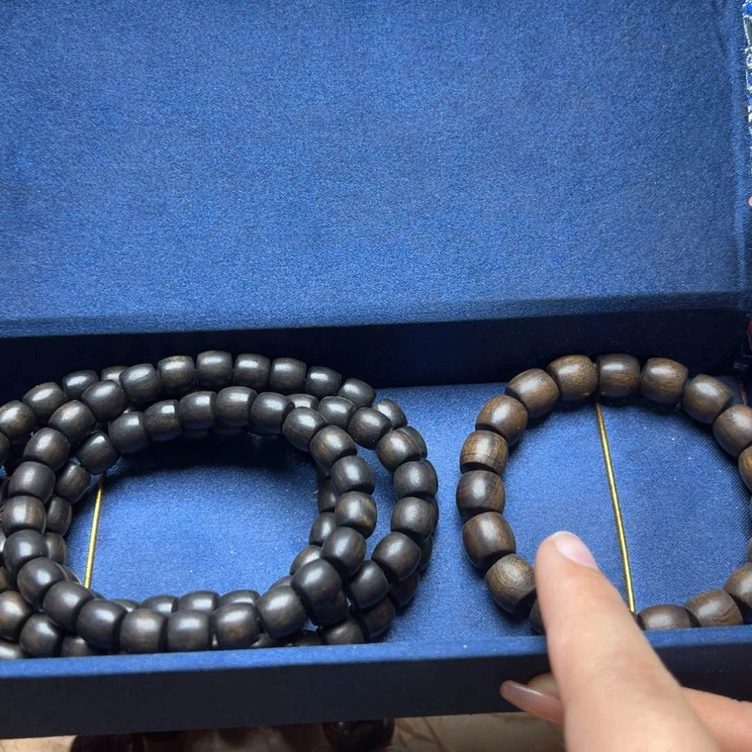 大叶紫檀（黑酸枝木类）