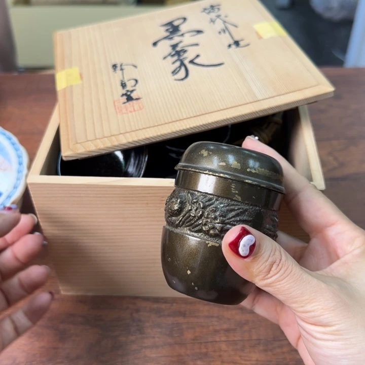 太*了一个陶瓷物件哈哈哈哈