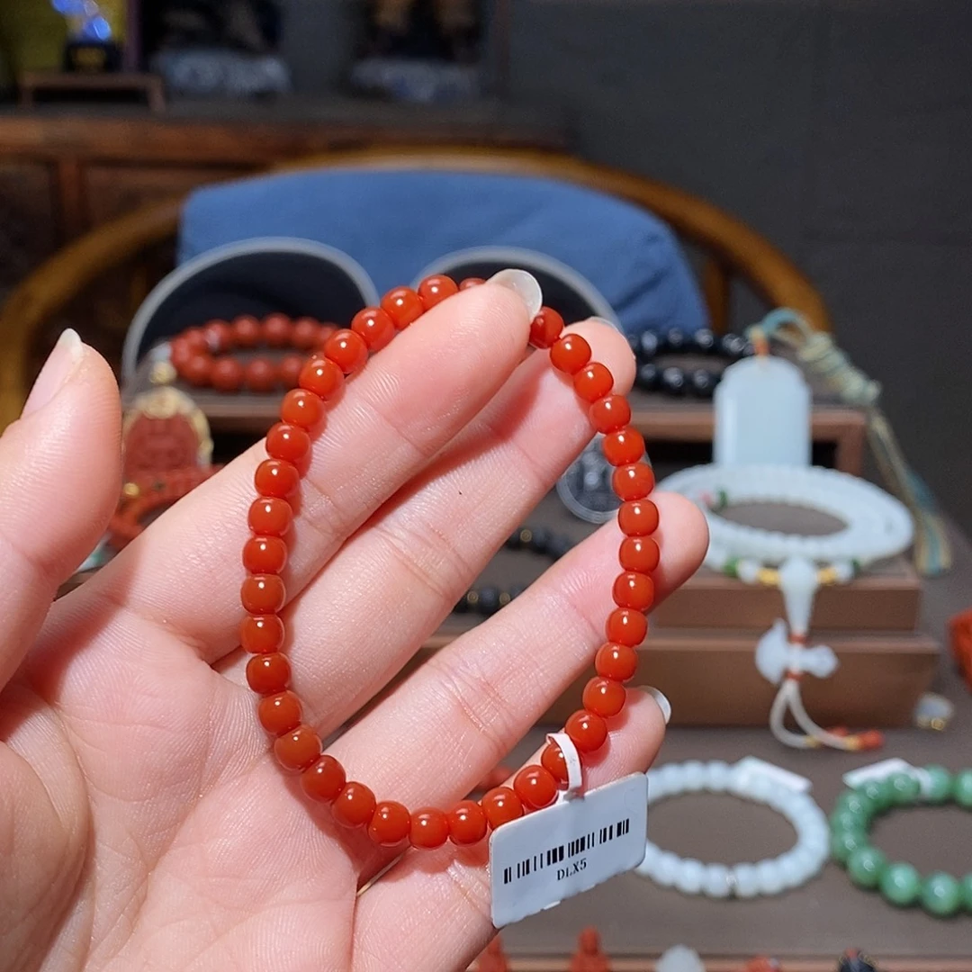 南红玛瑙未镶嵌手链