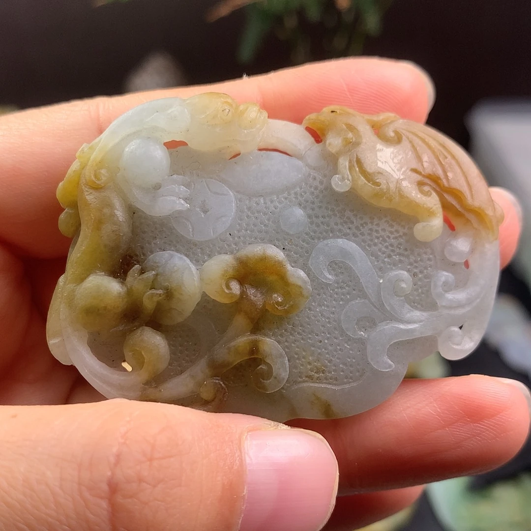 定制翡翠未镶嵌龙凤呈祥
