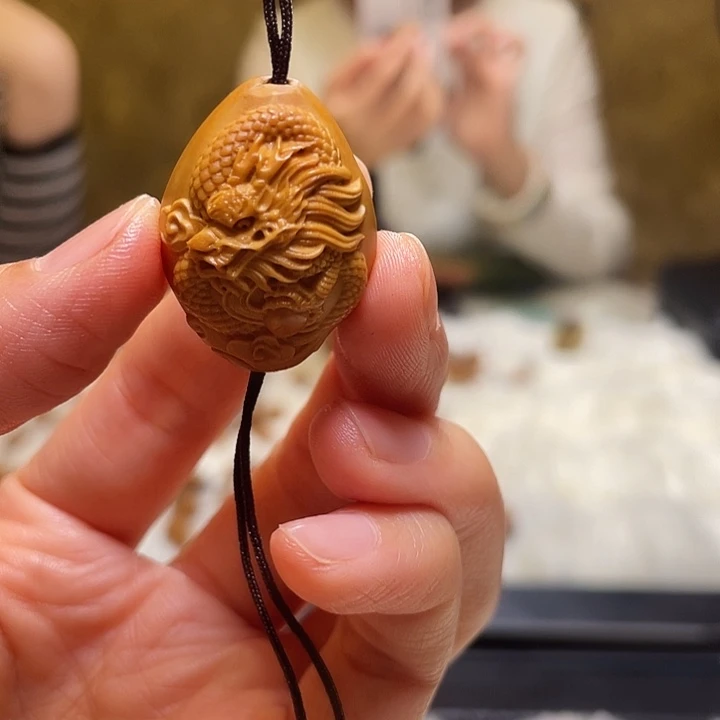 橄榄核吊坠橄榄核