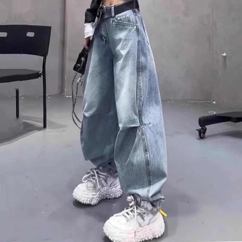 大码美式高街褶皱牛仔裤春季小众显瘦设计感时尚高腰宽松阔腿长裤