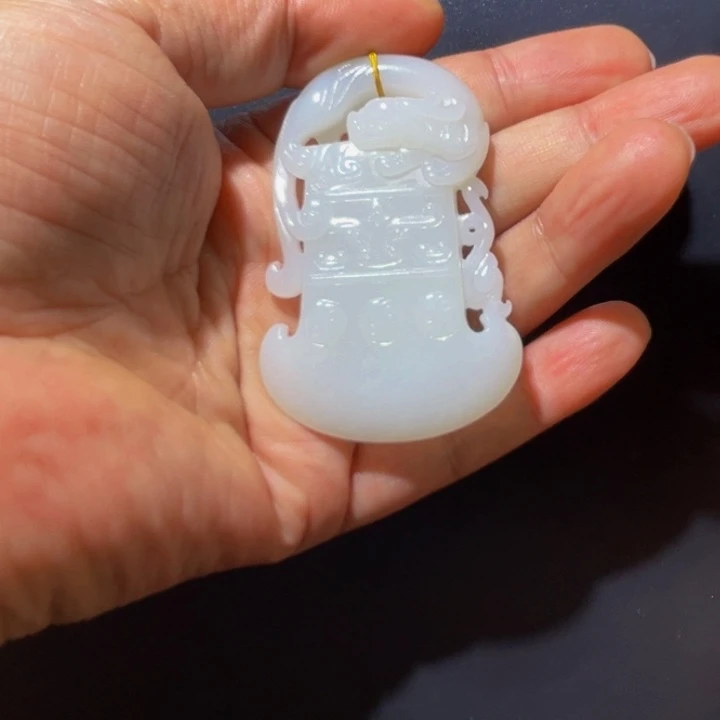 和田玉颈饰未镶嵌?****?