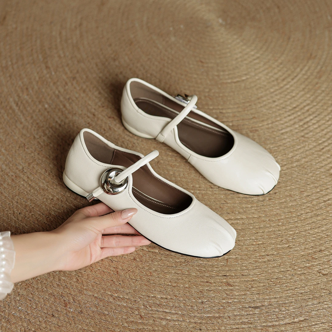 2cm 秋上新真皮平底鞋法式复古浅口粗跟女单鞋百搭休闲低跟玛丽珍