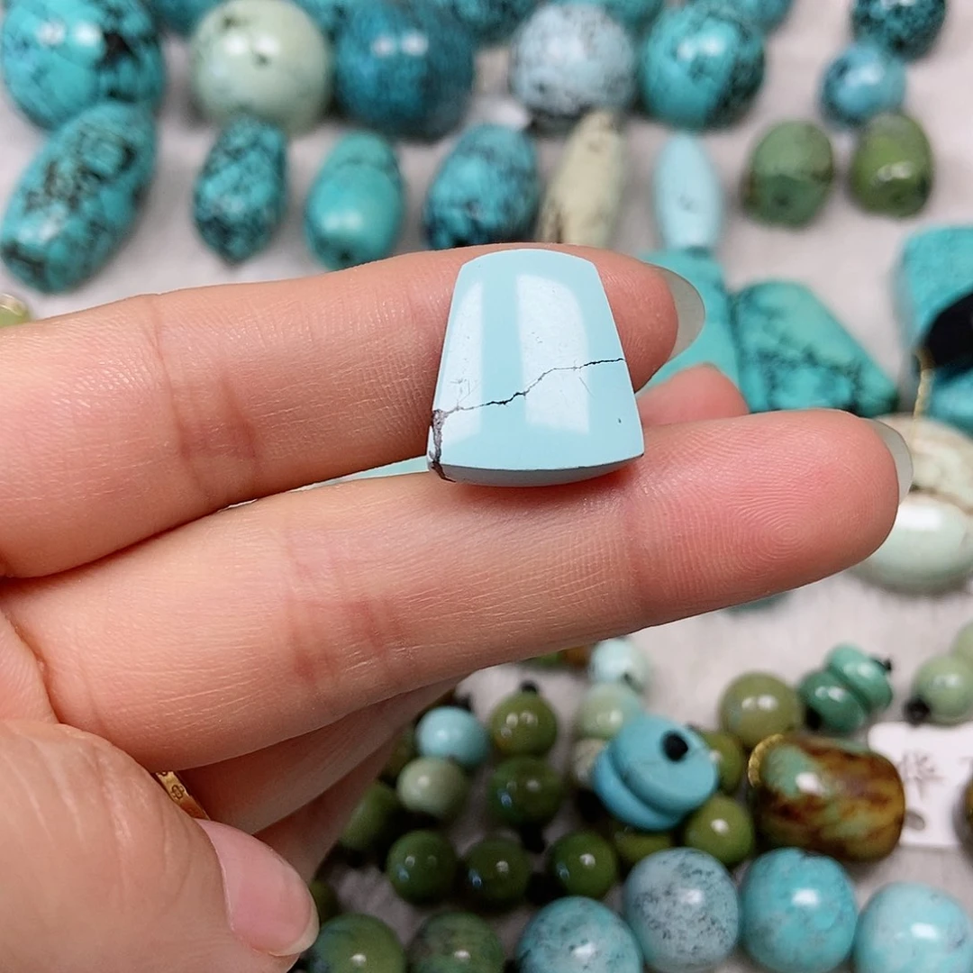 绿松石未镶嵌珠宝半成品