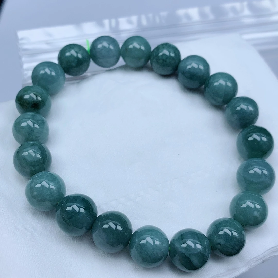 翡翠颈饰未镶嵌手串