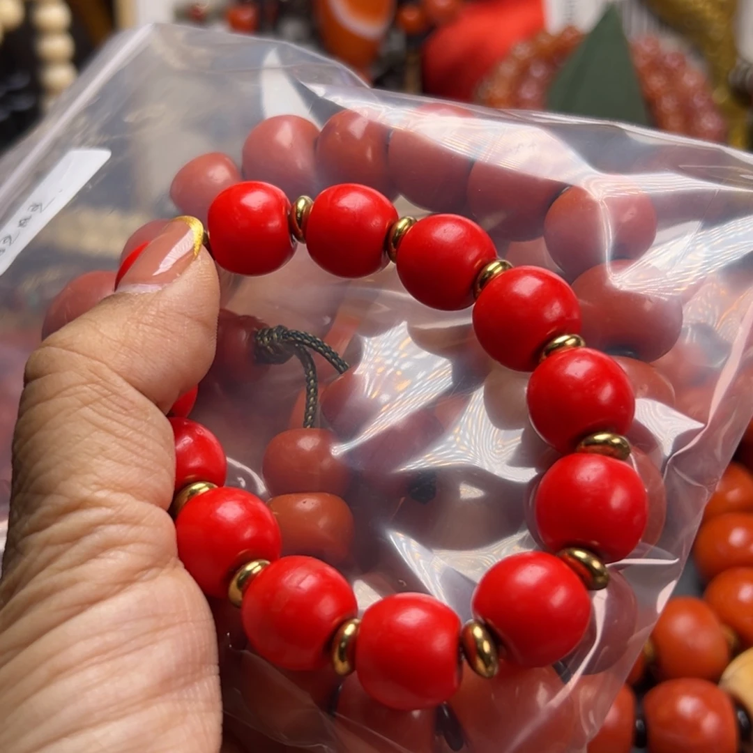 旺***哥玻璃颈饰大漂亮一条