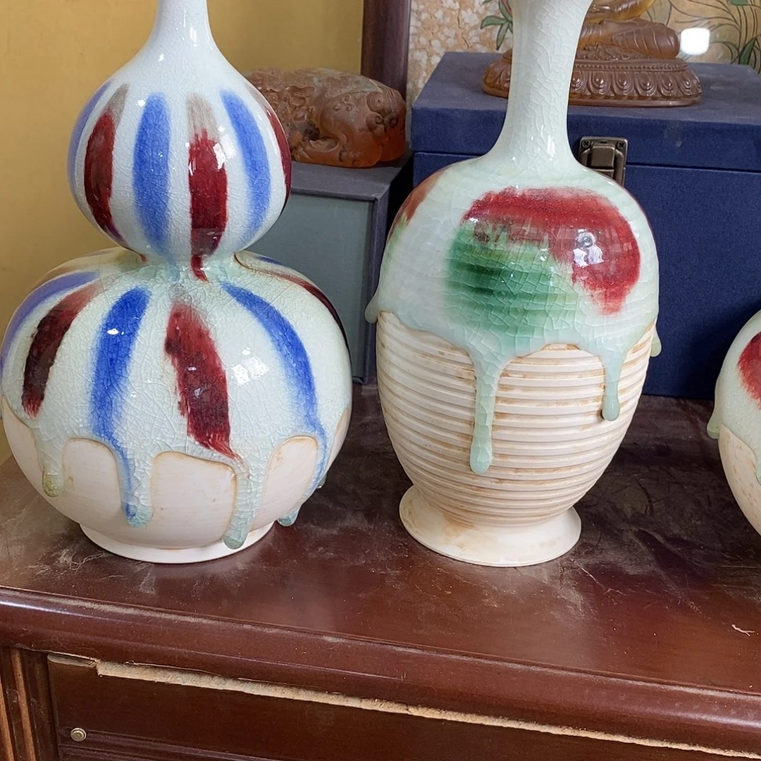 天***意瓷片巩县窑的倆大瓶子。 瑕疵品