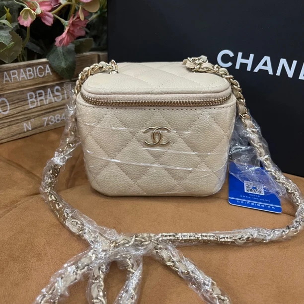 99新 Chanel/香奈儿 香奈儿奶茶色31开